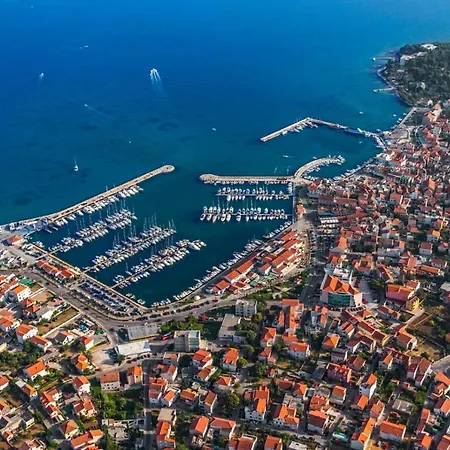 In With Balcony, Air Conditioning, Wifi, Washing Machine Vodice